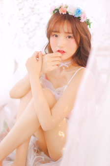 《傲慢社长》电影免费观看